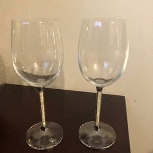 Oleg Cassini Crystal wine gobblets. Set of 2
